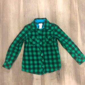 Green and black buffalo check girls flannel shirt. Size M(10/12)